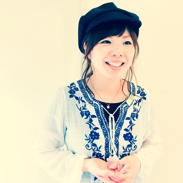小宮山 ひとみ
